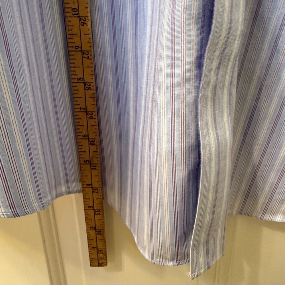 Brooks Brothers Blue and White Dress Shirt Classic Business Style - Picture 7 of 8
